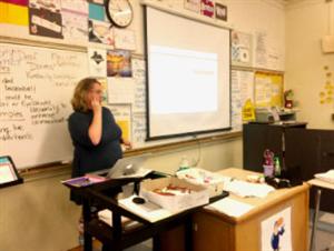 teacher signing in class teacher signing in class