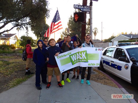 Walk To School Day 2016